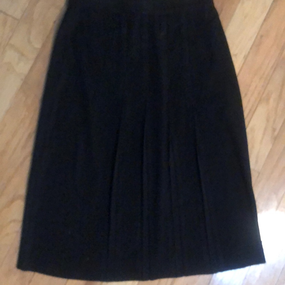 High wait black skirt